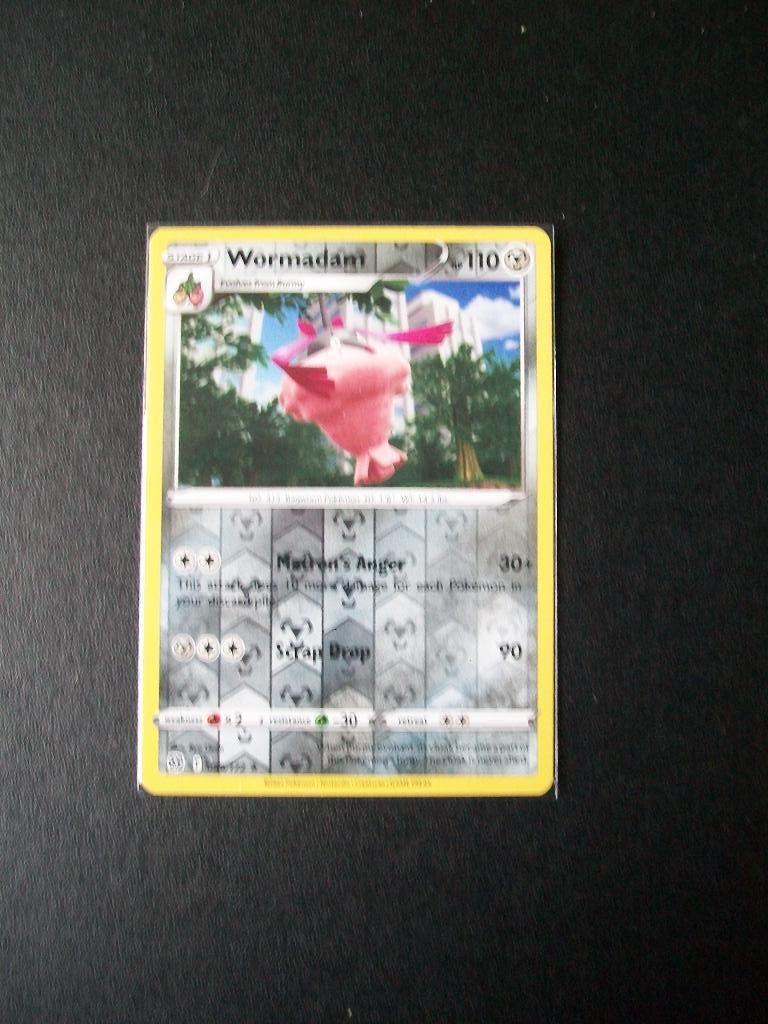 1618. Nieuwe Pokemonkaart holofoil WORMADANT HP110 (098/172), Verzenden, Nieuw, Losse kaart, Foil