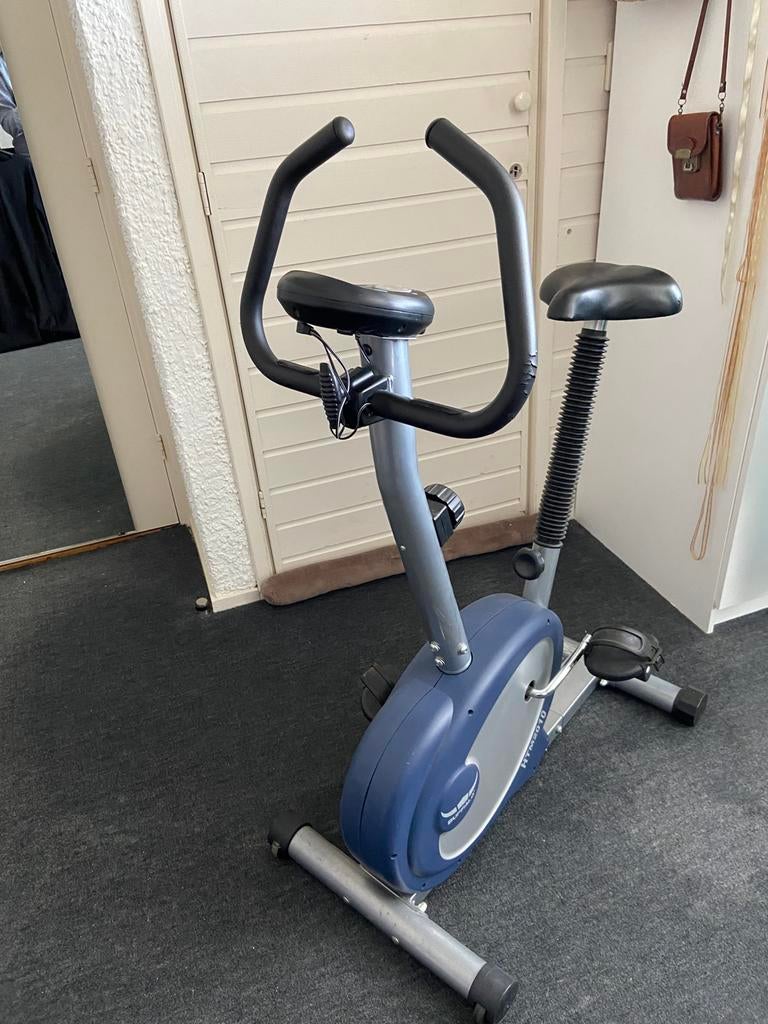 Hometrainer Buffalo in grijze uitvoering, Sport en Fitness, Fitnessapparatuur, Buik, Aluminium, Ophalen of Verzenden, Zo goed als nieuw