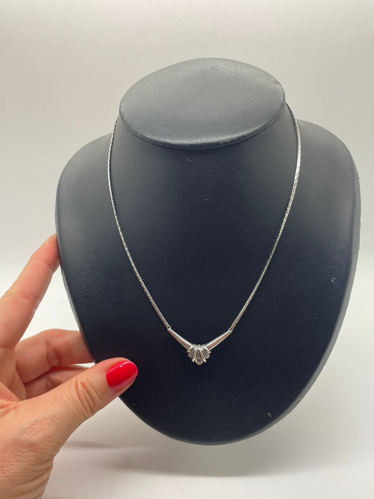 E339 Prachtige zilveren TEKA ketting met hanger, Met hanger, Ophalen of Verzenden, X, Zilver
