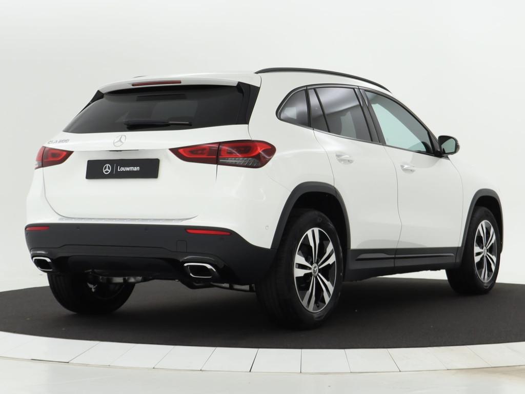 Mercedes-Benz GLA 200 Progressive Panoramadak | Night Pakket, Auto's, Mercedes-Benz, 12 maanden, 4 cilinders, Origineel Nederlands