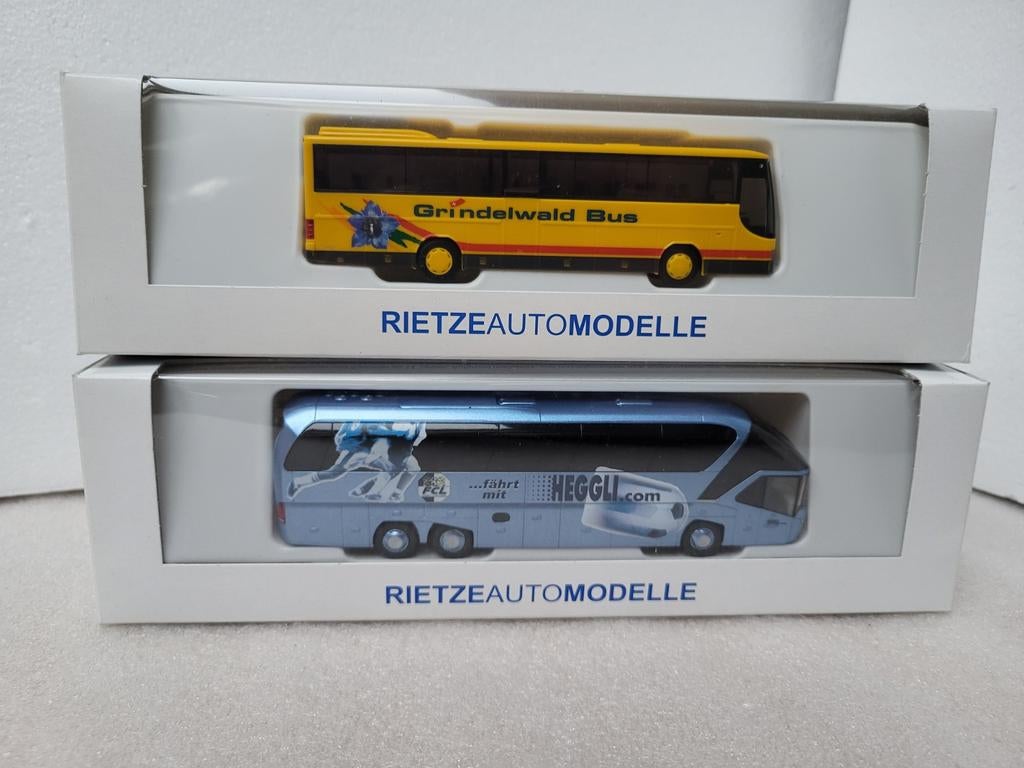 Rietze Grindelwald Bus (62327) & Heggli (66723) bus, Hobby en Vrije tijd, Modelauto's | 1:87, Zo goed als nieuw, Bus of Vrachtwagen