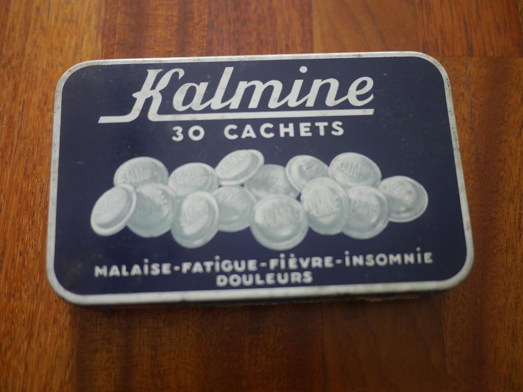kalmine  30 cachets, antiek medisch blik, Ophalen of Verzenden, Gebruikt, Overige