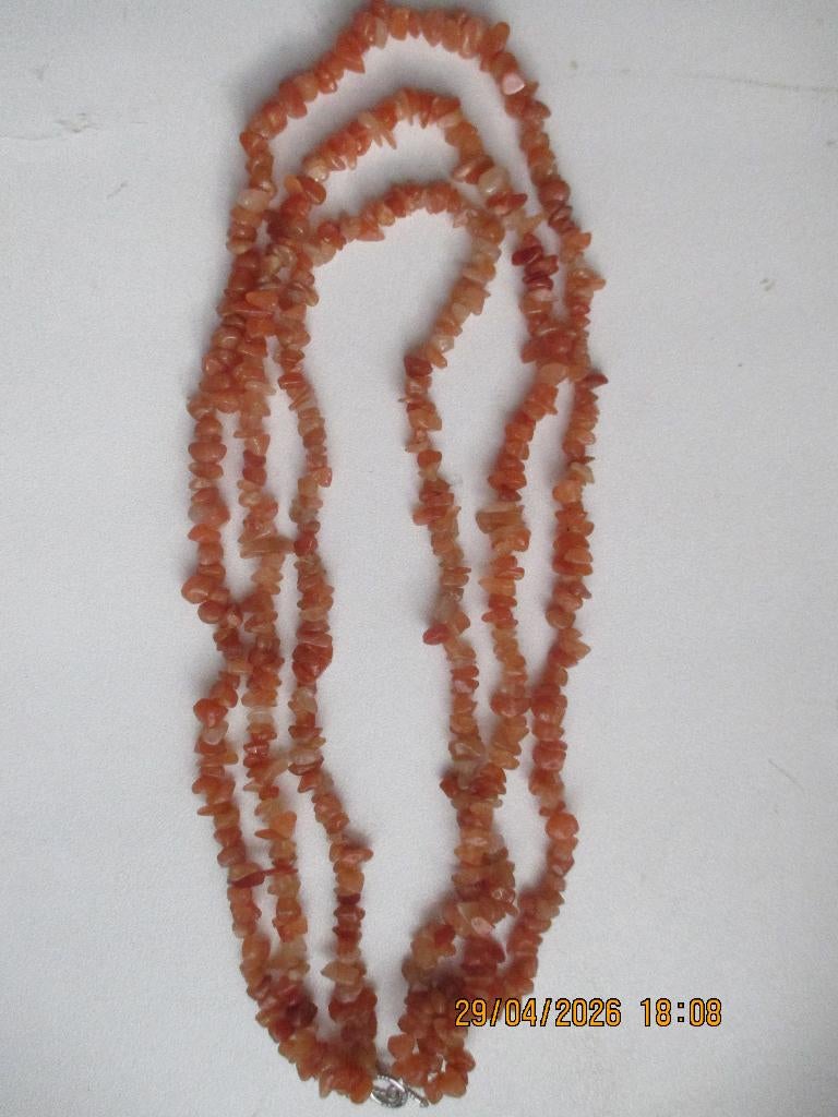 ketting in 3 lagen edelstenen - carneool, Sieraden, Tassen en Uiterlijk, Kettingen, Oranje, Ophalen of Verzenden, Zo goed als nieuw