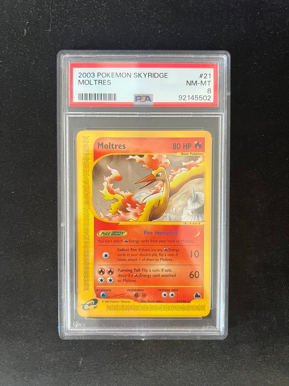 Moltres 21 Pokemon Kaart PSA 8, Ophalen of Verzenden, Zo goed als nieuw, Losse kaart