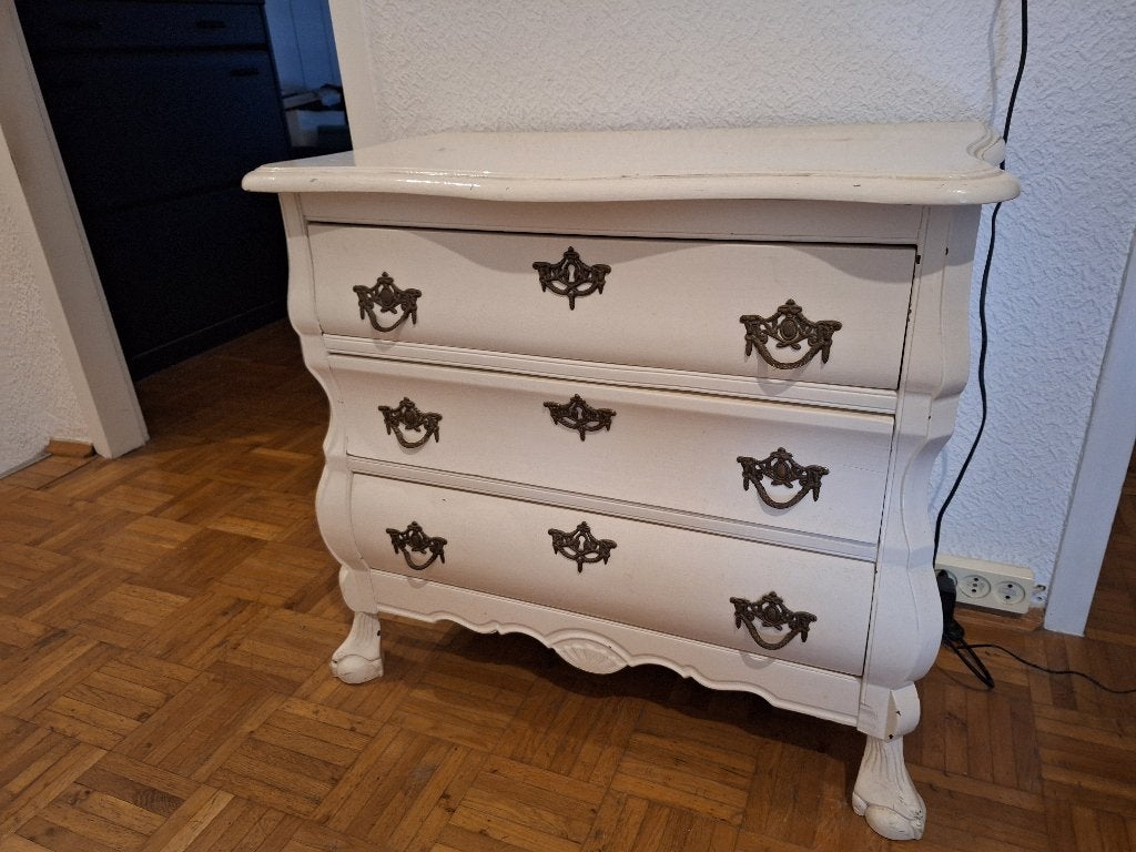barokke ladekastje, Ophalen