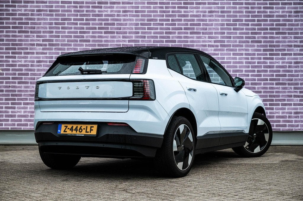 Volvo EX30 Single Motor Extended Range Plus 69 kWh | Stoel e, Auto's, Volvo, Automaat, Achterwielaandrijving, Gebruikt, Blauw