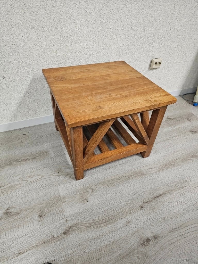 Teakhouten bijzettafel voor €20,-!, Huis en Inrichting, Tafels | Sidetables, Ophalen, Gebruikt, 50 tot 100 cm, Vierkant