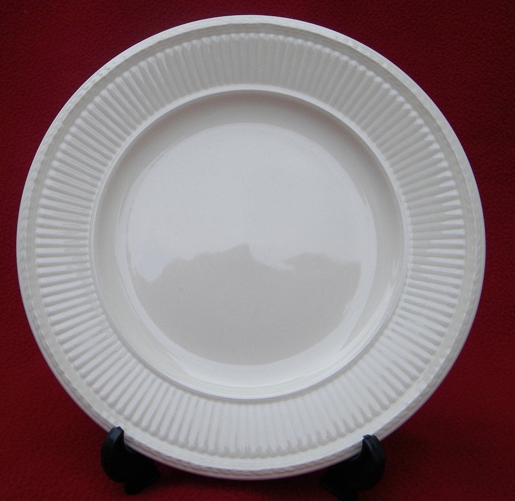 Wedgwood EDME  Gebak/Taartbord Ø 33 cm in prachtstaat, Huis en Inrichting, Ophalen of Verzenden, Zo goed als nieuw, Bord(en), Wedgwood