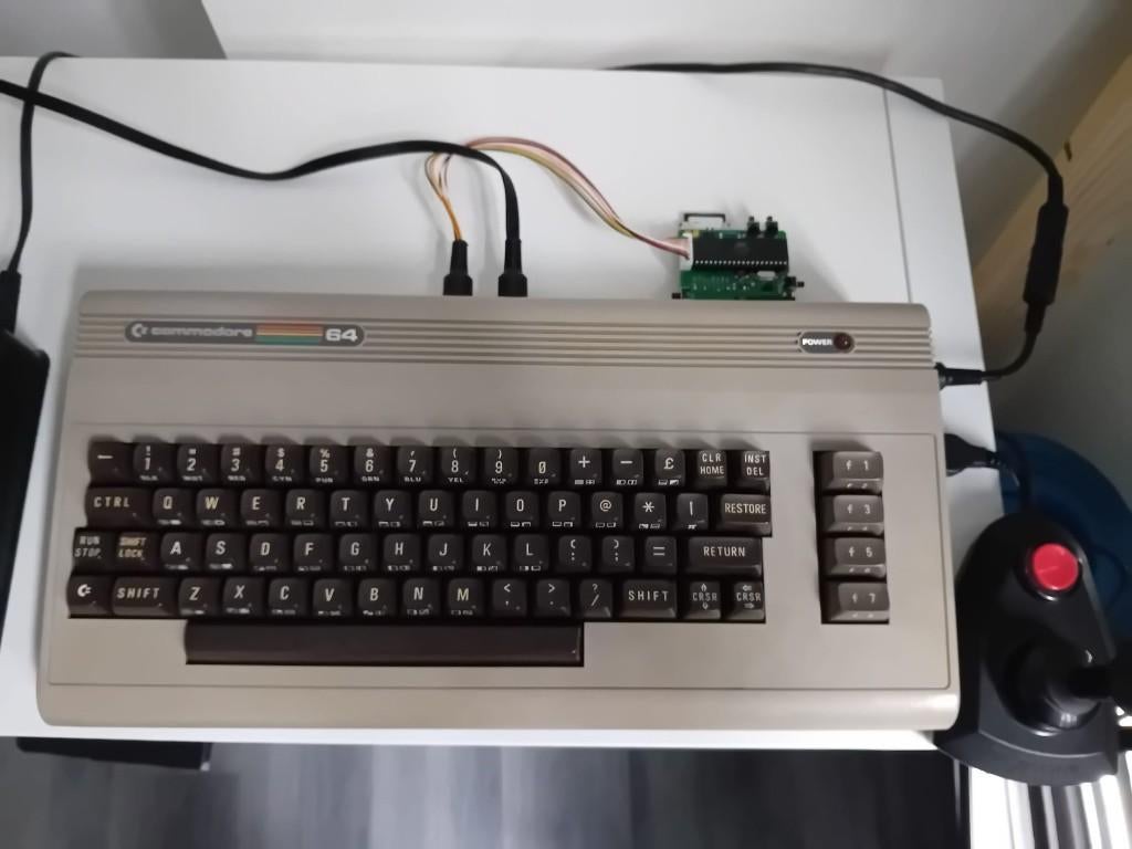 Te koop een in zeer goede staat verkerende (originele) C64, Ophalen, Commodore 64