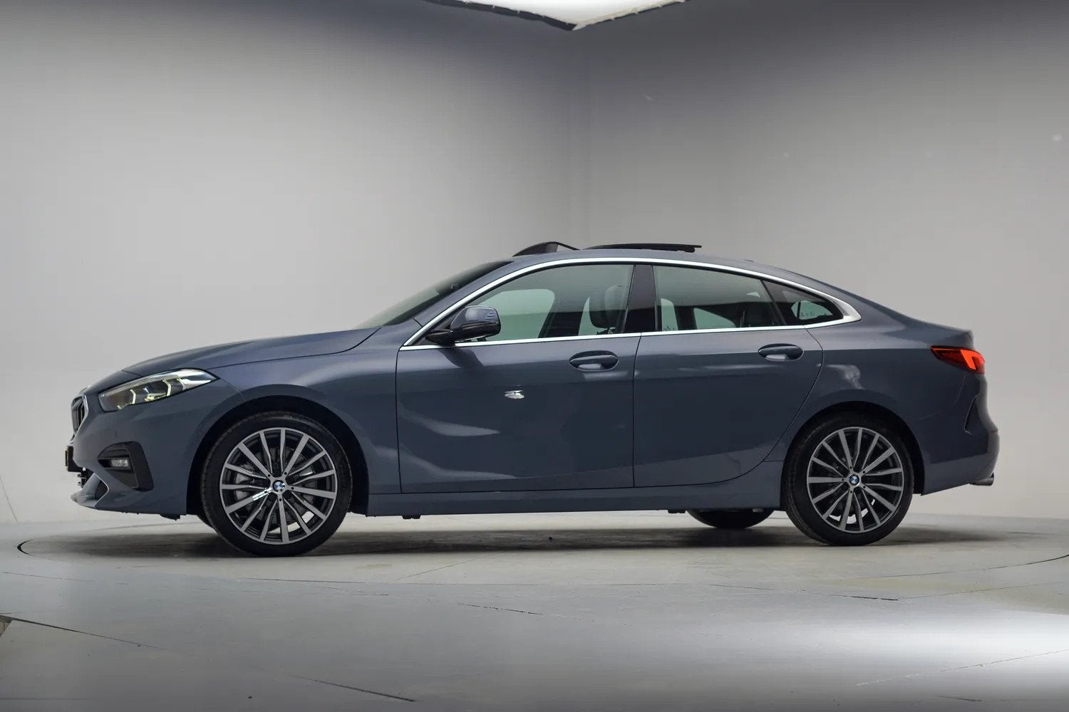BMW 2 Serie Gran Coupe 220i High Executive Edition [ Pano He, Auto's, Automaat, 1998 cc, Achterwielaandrijving, Gebruikt
