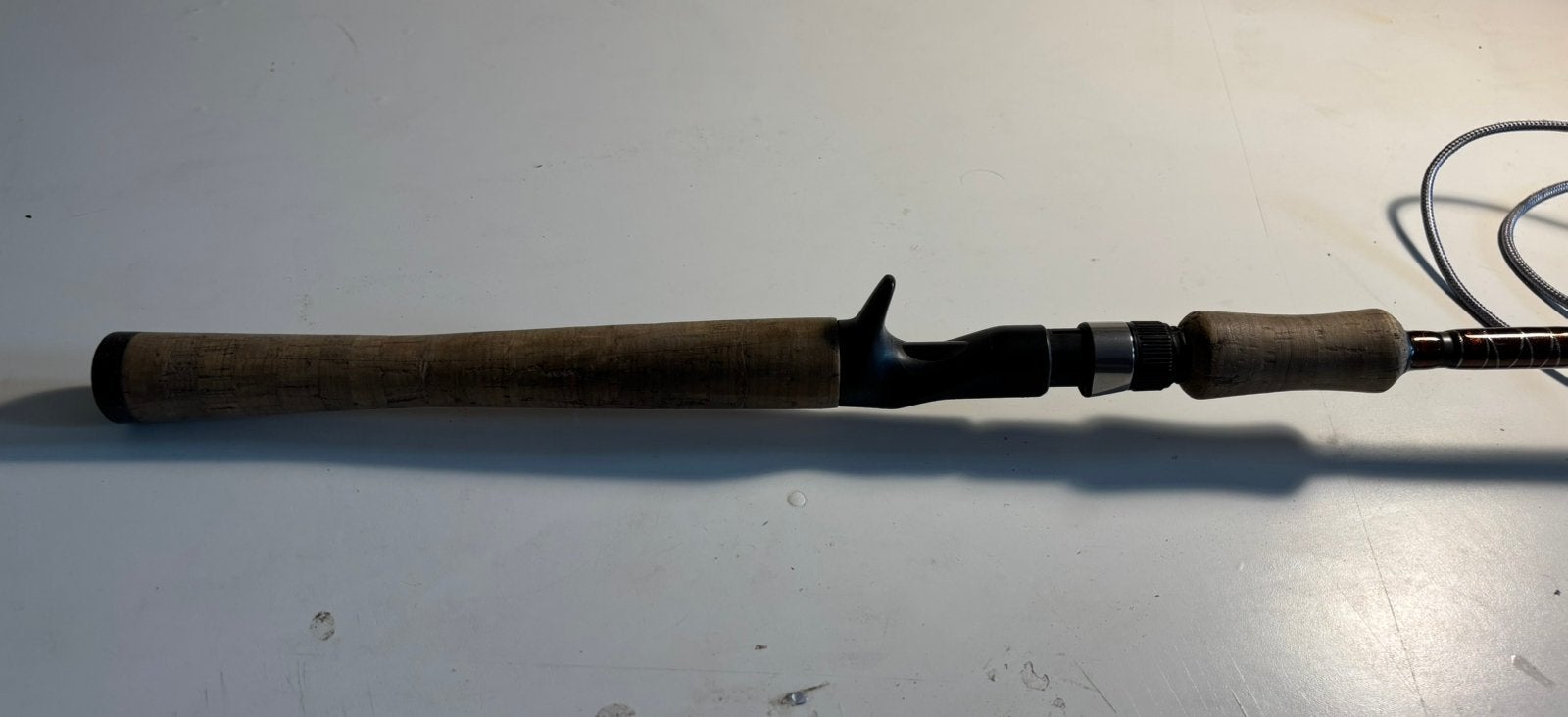 Quantum tourbass baitcaster, Ophalen, Gebruikt, Werphengel