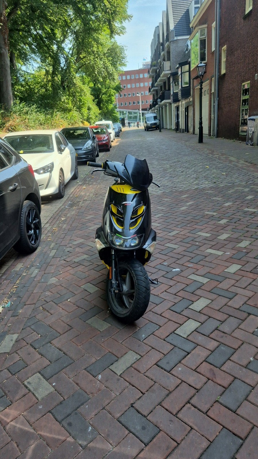 Aprilia SR50 - Start en loopt prima!, Fietsen en Brommers, Scooters | Aprilia, Ophalen, Tweetakt, Gebruikt, Maximaal 45 km/u