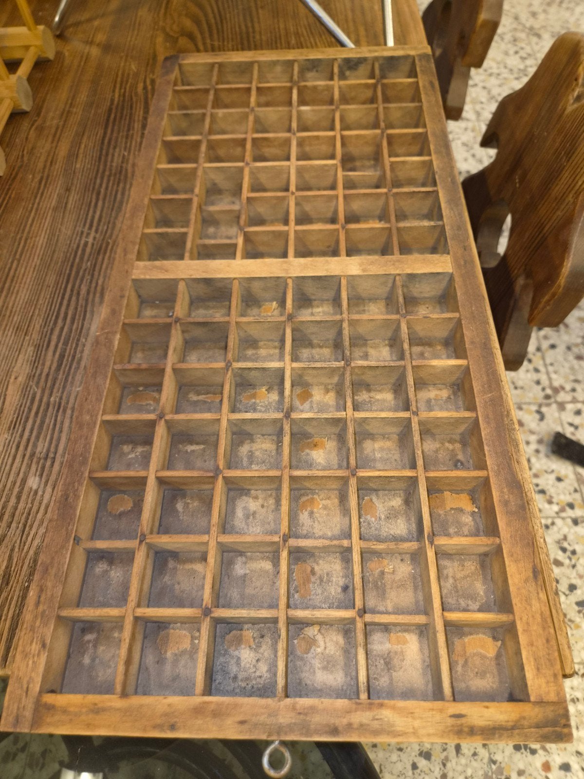 Vintage houten letterbak - Decoratief en functioneel, Ophalen