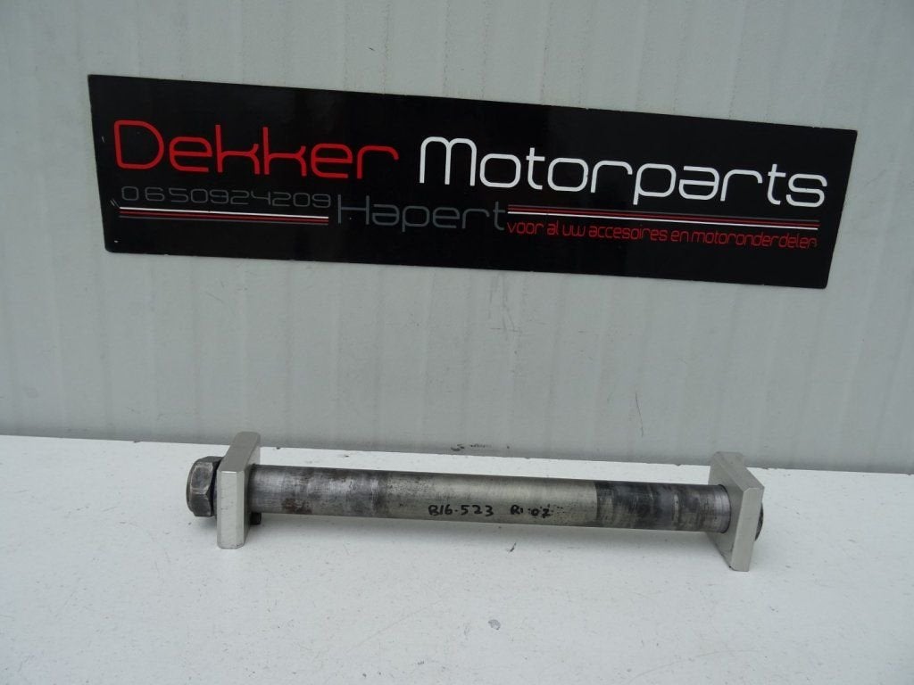 Complete Achter wiel As Yamaha YZF R1 2007-2008 RN19, Motoren, Onderdelen | Yamaha, Gebruikt, -, -, Ophalen of Verzenden