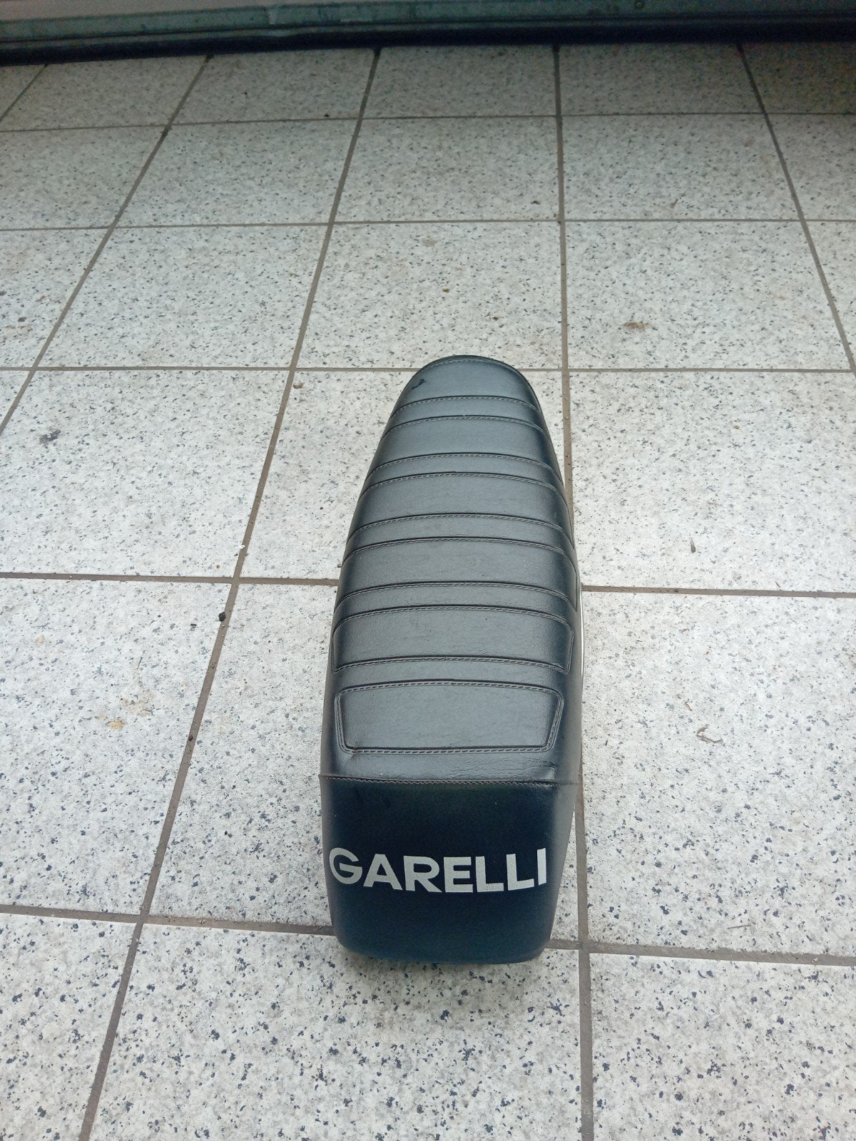 Garelli     Zadel  gloednieuw., Ophalen of Verzenden, Nieuw, Zadel, Overige merken