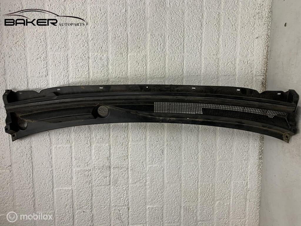 Paravent Mitsubishi Space Star II ('13-'18) 7405A501, Gebruikt, Mitsubishi, Ophalen of Verzenden