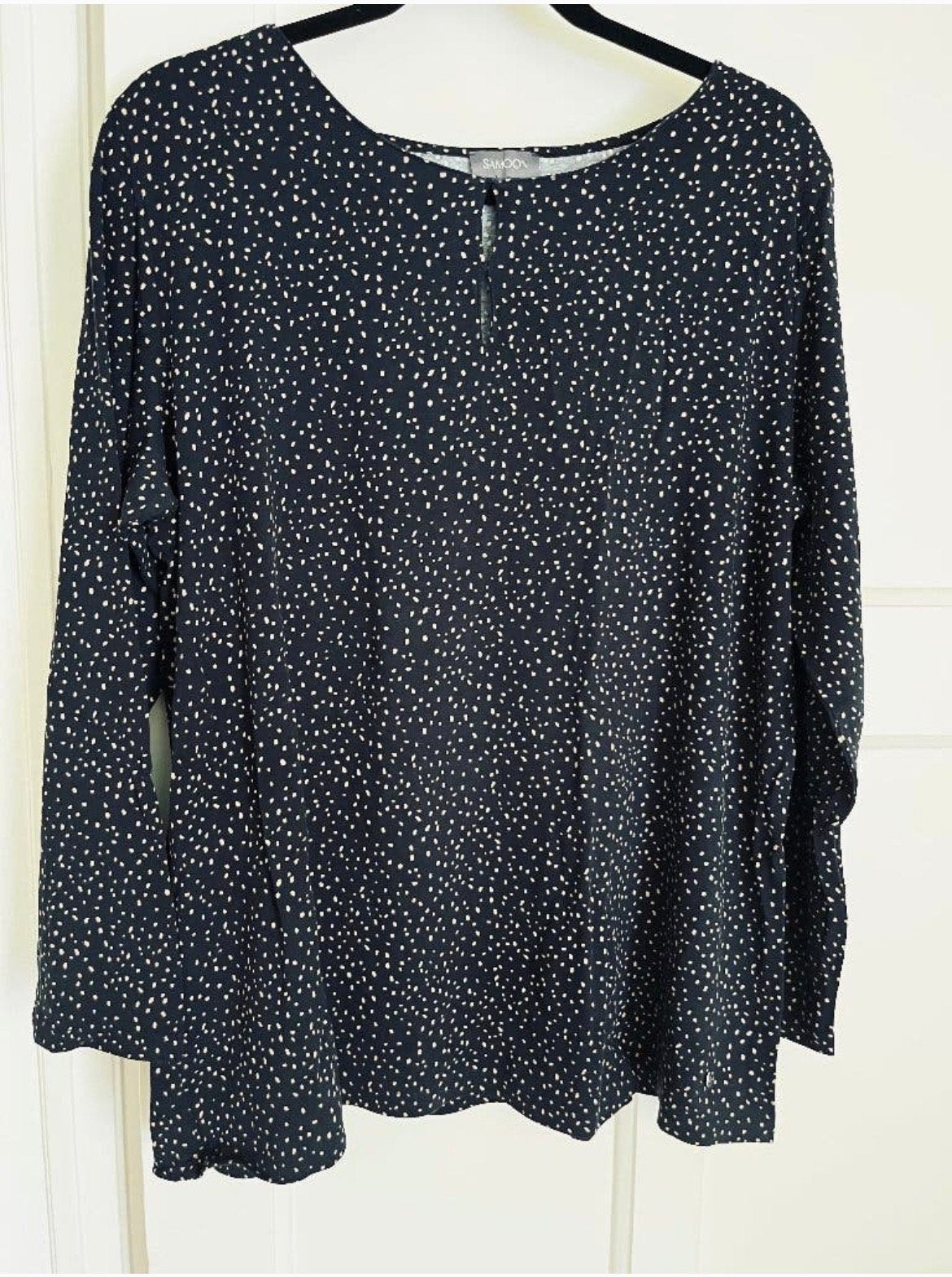 Samoon top shirt 46 donkerblauw beige stippen polka dot, Kleding | Dames, Blauw, Maat 46/48 (XL) of groter, Ophalen of Verzenden