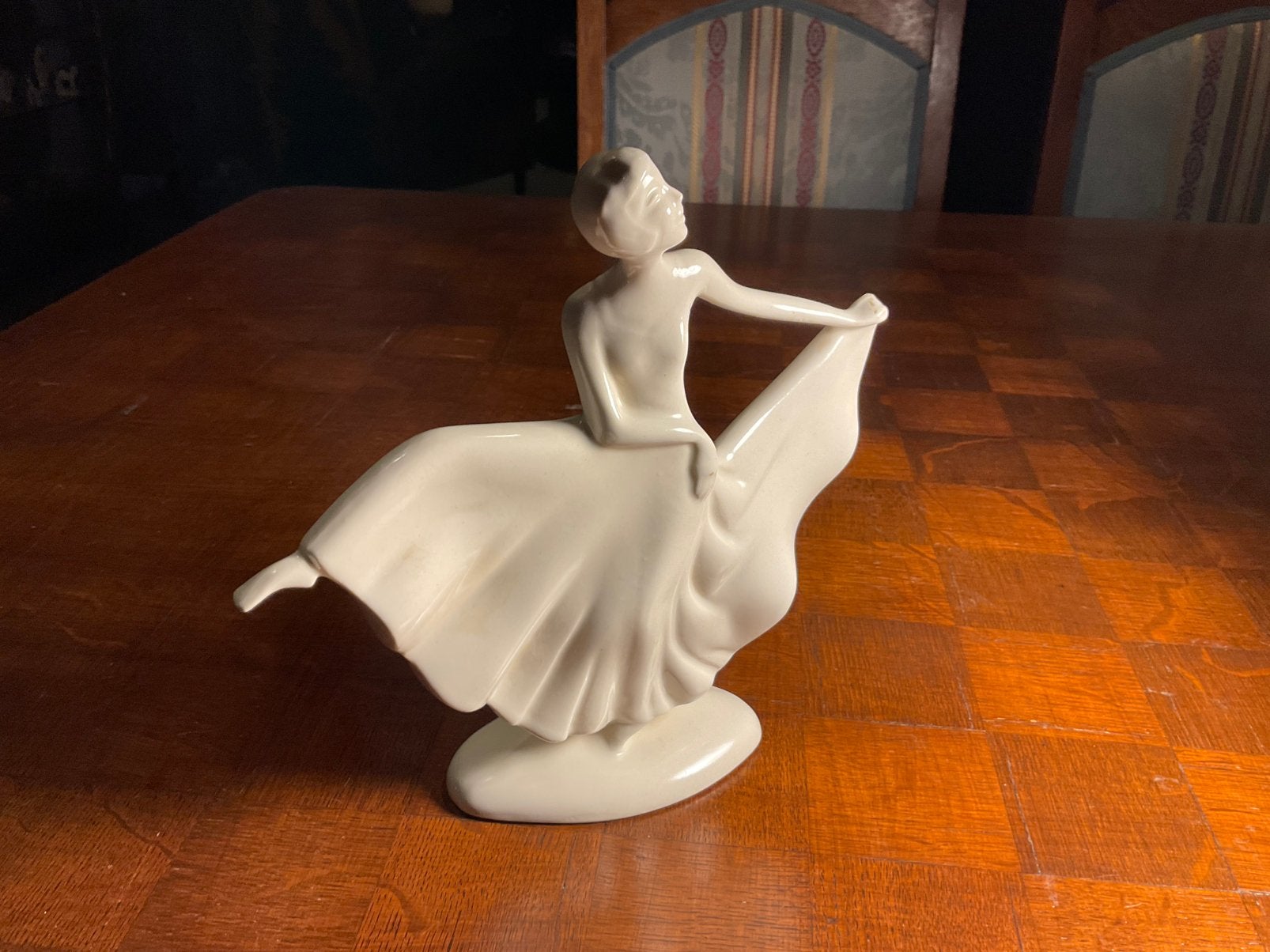 Plateel Art Deco Danseres, Antiek en Kunst, Ophalen of Verzenden