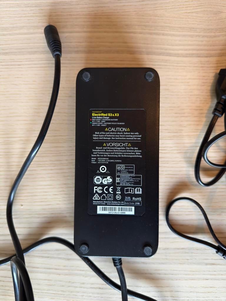 VanMoof S3/X3 Oplader, Ophalen of Verzenden, Zo goed als nieuw
