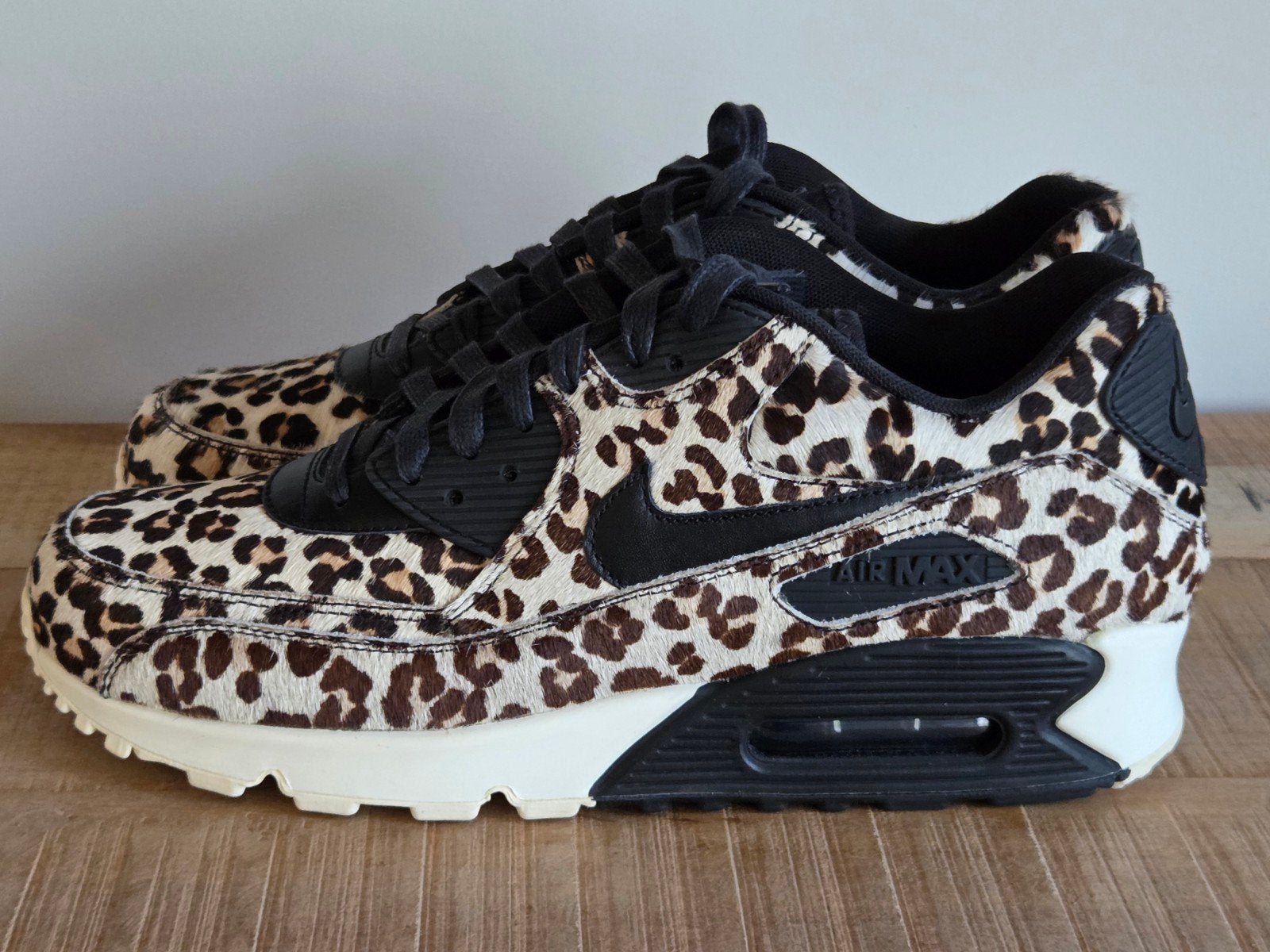 Nike Air Max 90 Animal Pack

"Snow Leopard" maat 44 - nieuw, Overige kleuren, Ophalen of Verzenden, Sneakers of Gympen, Nieuw