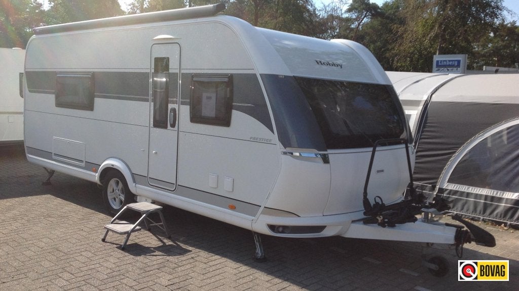 Hobby Prestige 560 WLU met Mover; hoge korting, Caravans en Kamperen, Fietsenrek, Rondzit, Hobby, 5 tot 6 meter