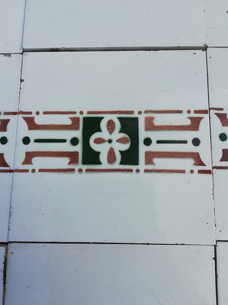 75x60 Mooi achter kachel/fornuis antieke wandtegels art deco, Ophalen