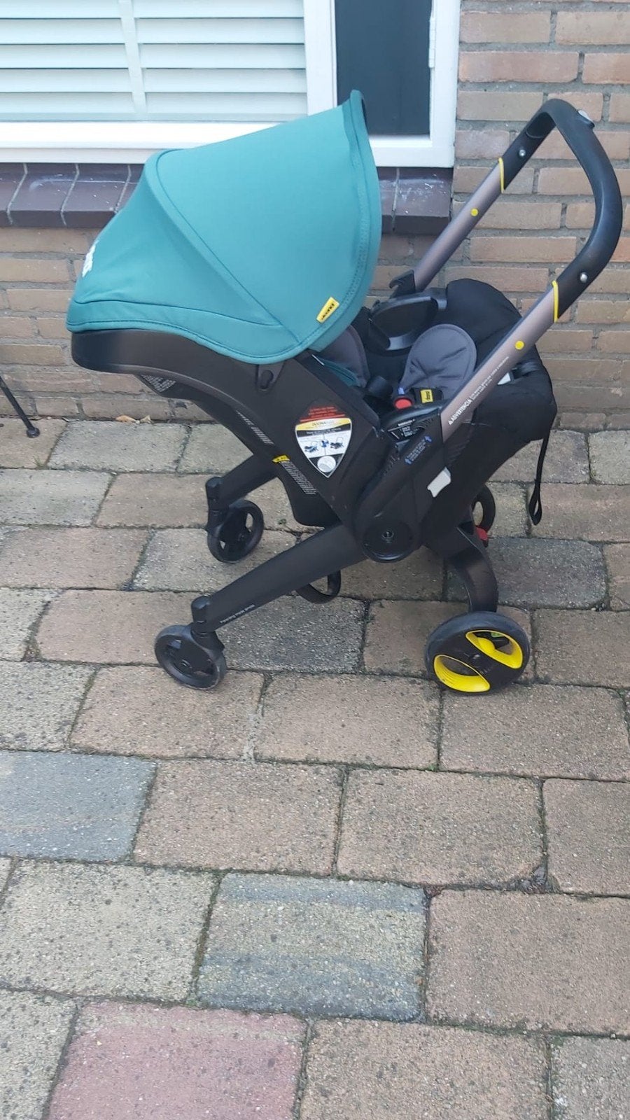Doona autostoel met onderstel, Zo goed als nieuw, Isofix, 0 t/m 13 kg, Ophalen