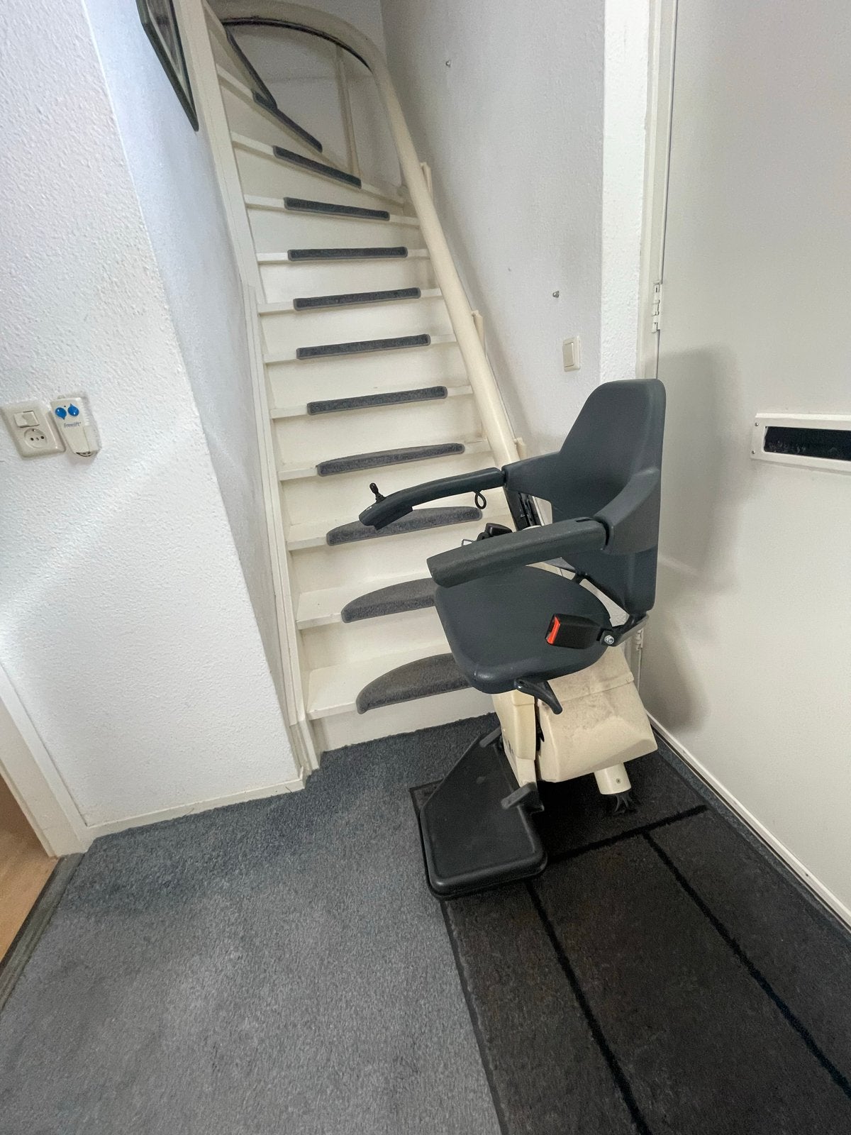 Traplift - hoogte verdieping 270cm, Ophalen, Gebruikt