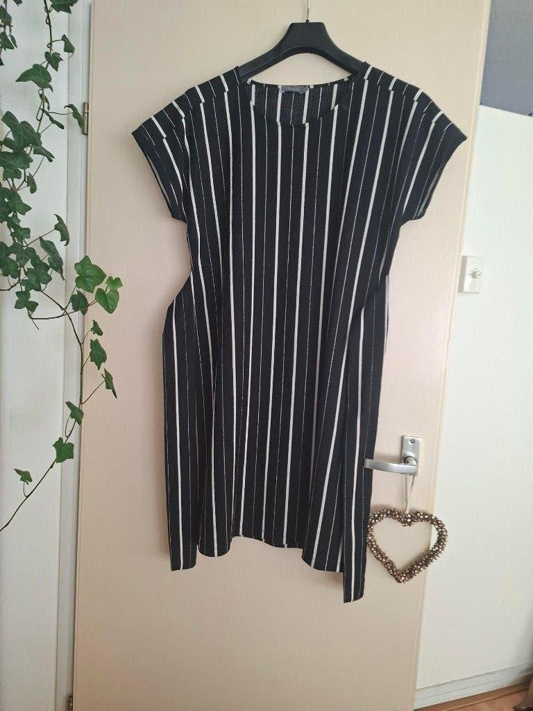 jurk Geisha 44, Kleding | Dames, Zwart, Maat 46/48 (XL) of groter, Ophalen of Verzenden, Zo goed als nieuw