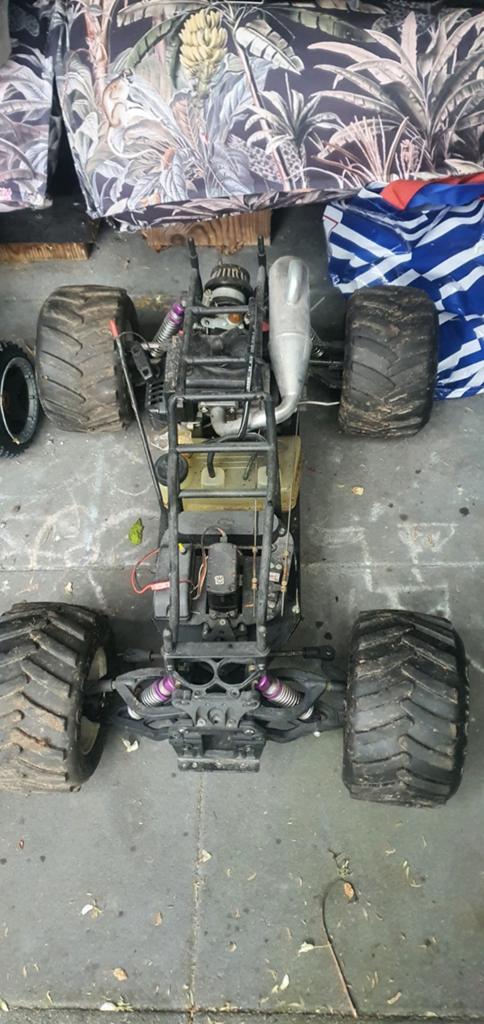 3 rc auto's, Ophalen, Overige schalen, Auto onroad