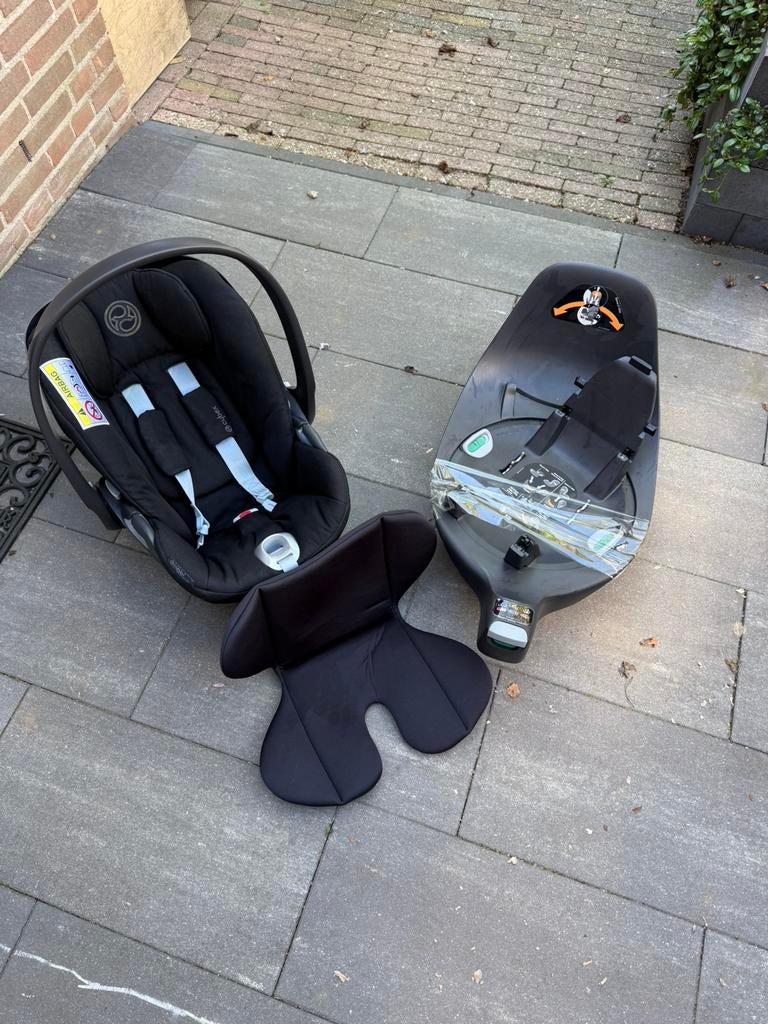 Cybex I Size met Base Isofix, Kinderen en Baby's, Autostoeltjes, Ophalen of Verzenden, Zo goed als nieuw, Overige merken, Isofix