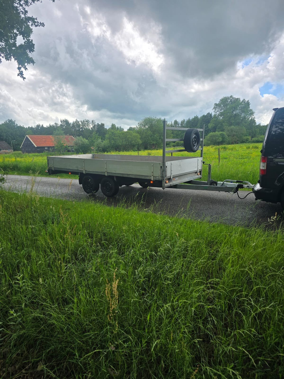 Zeer nette plateauwagen 3000KG!, Ophalen, Zo goed als nieuw