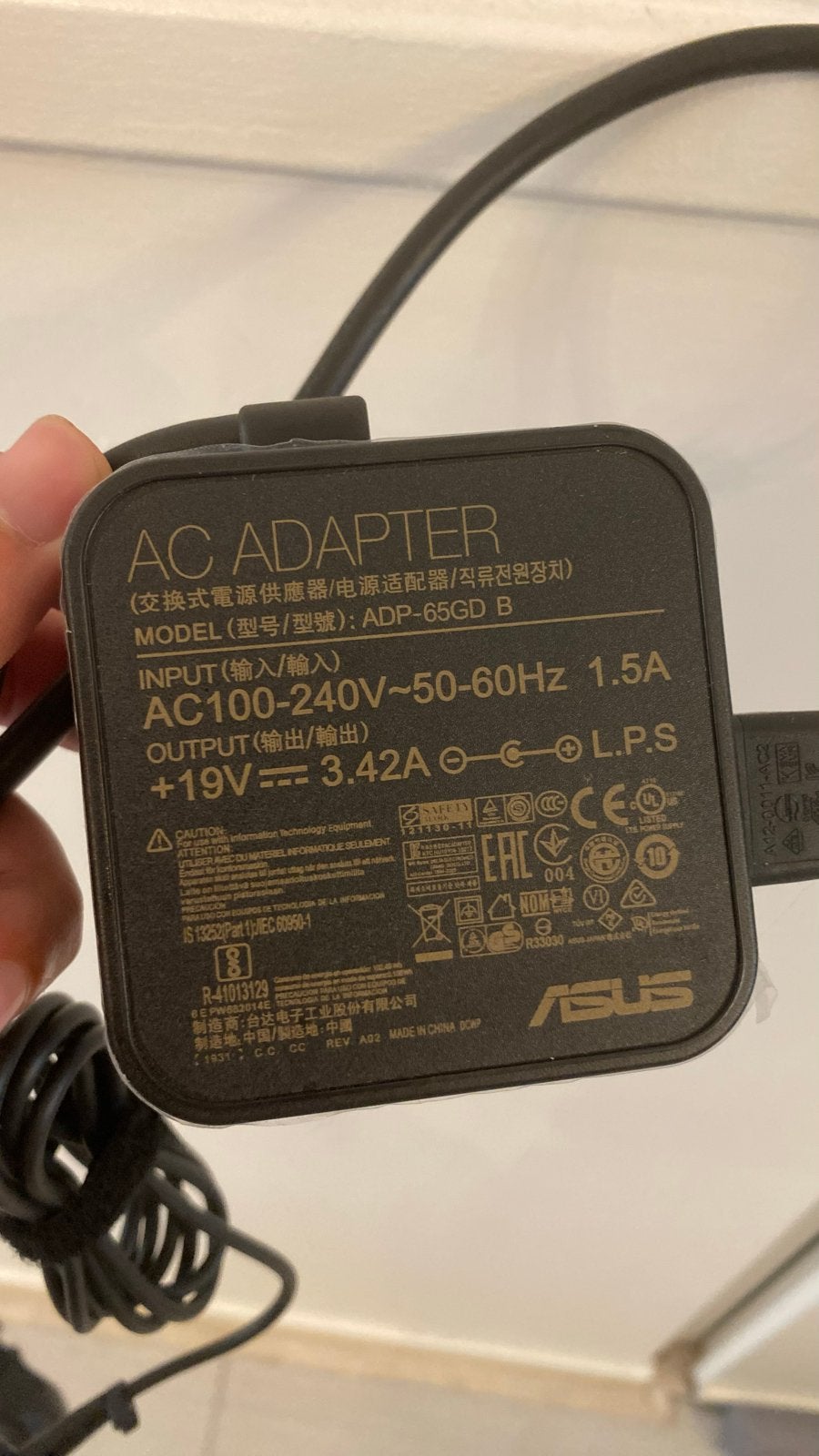 ASUS AC Adapter ADP-65GD B - 19V 3.42A Oplader, Ophalen of Verzenden, Zo goed als nieuw