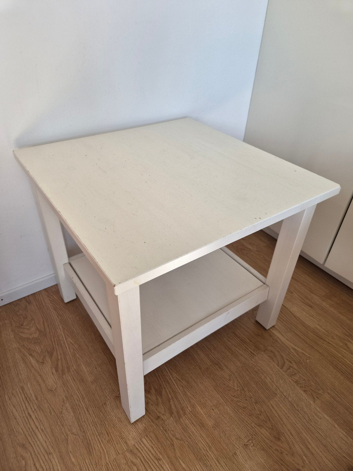 Witte salontafel 55x55x50 cm, Huis en Inrichting, Tafels | Salontafels, Ophalen, 50 – 75, Gebruikt, 50 tot 100 cm