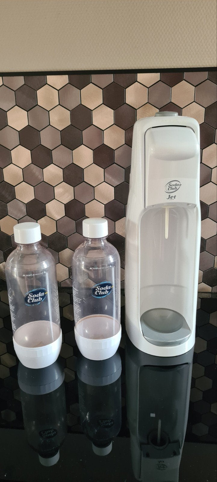 SodaStream Soda Club Jet met 2 flessen en gaspatroon, Ophalen of Verzenden, Gebruikt