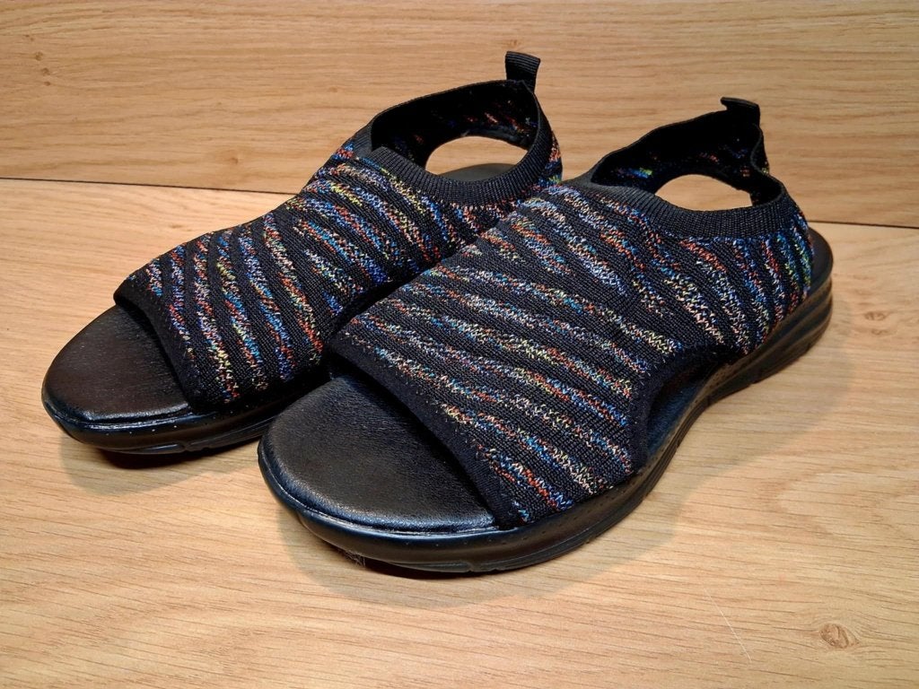 comfortabele elastische sandalen zwart kleurtjes 37, Verzenden, Zwart, Nieuw, Sandalen of Muiltjes