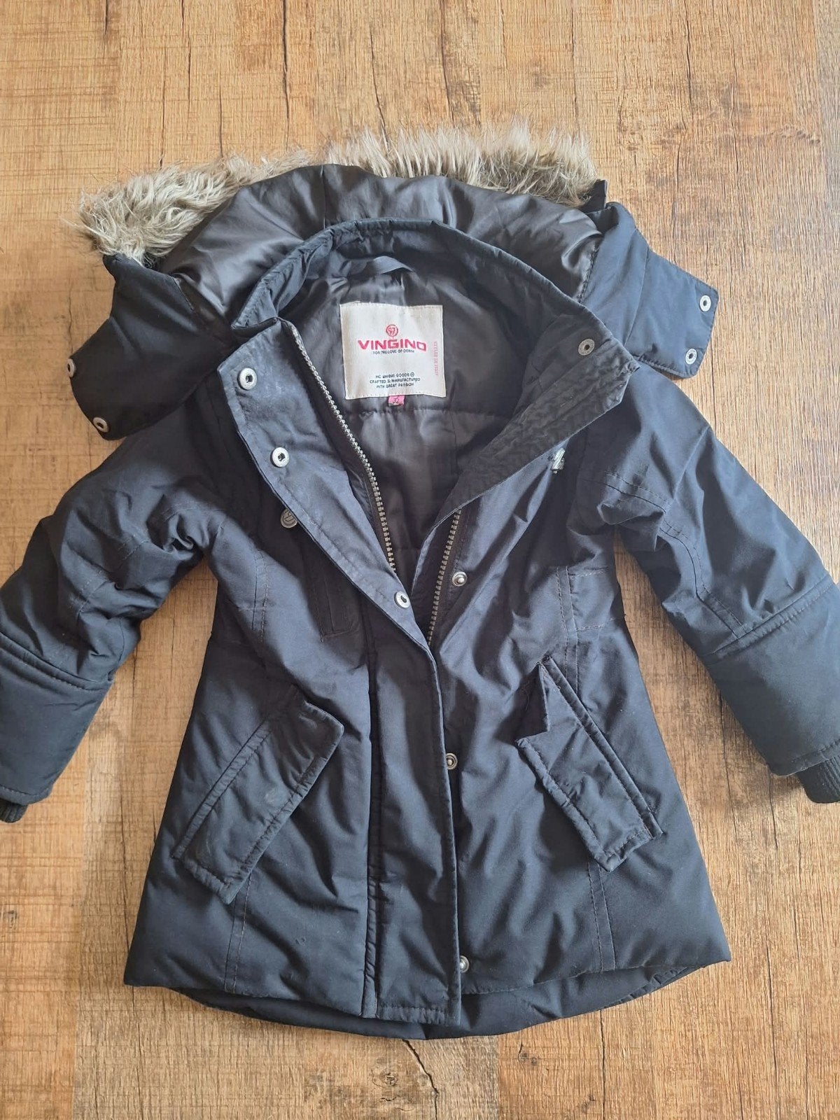 Vingino winterjas (maat 92) zwart met capuchon en bontkraag, Ophalen of Verzenden, Zo goed als nieuw, Vingino, Meisje
