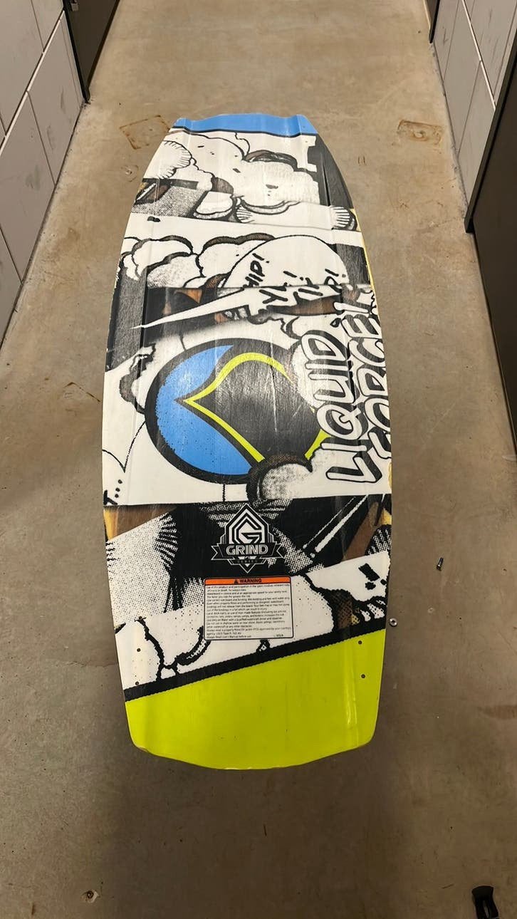 Wakeboard set met bindingen - Diverse merken, Ophalen of Verzenden, Gebruikt, Board en Schoenen