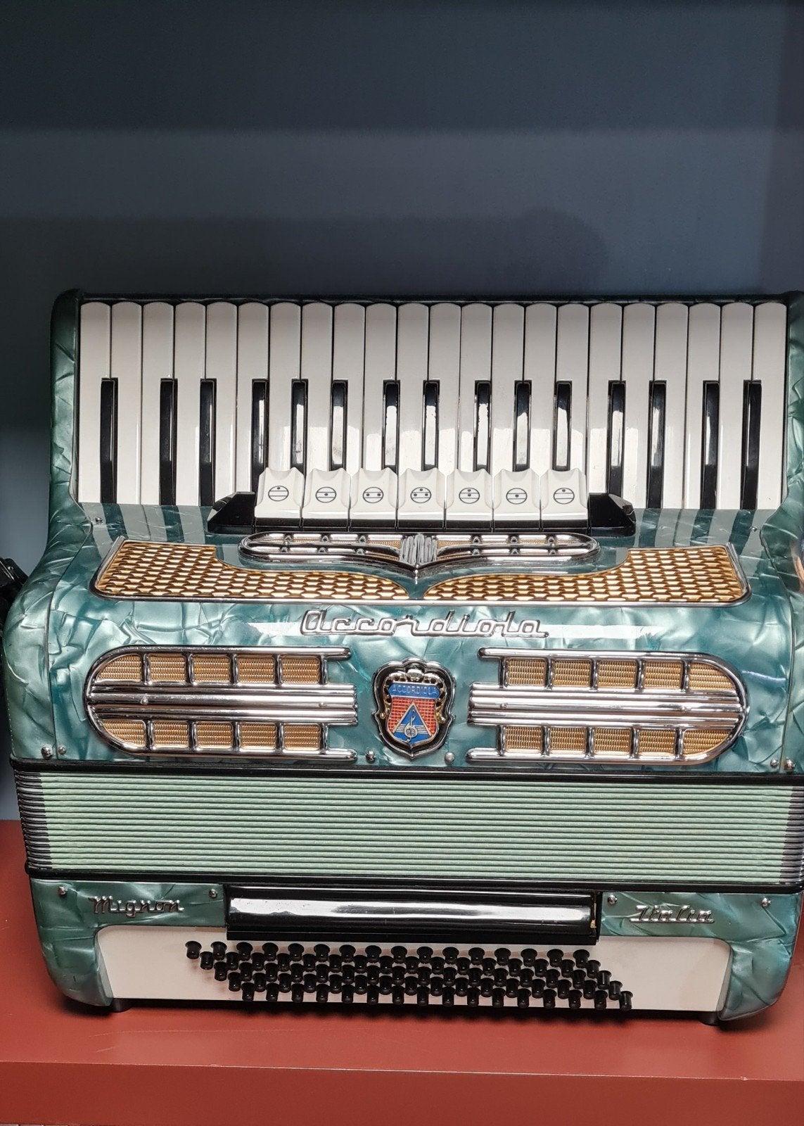Accordeola mignon accordeon, Gebruikt, Met riemen, 80-bas, Ophalen