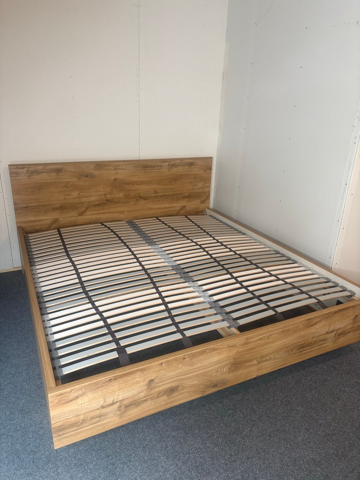 Tweepersoonsbed 180x200 cm, Huis en Inrichting, Ophalen, Bruin, Tweepersoons, Zo goed als nieuw