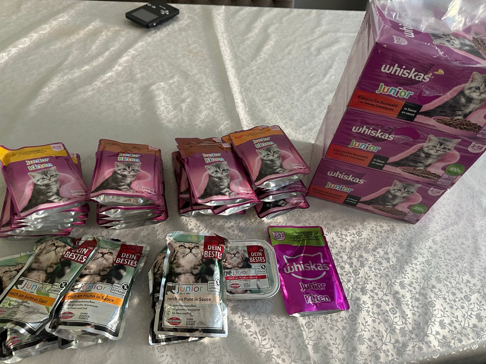 Whiskas junior natvoer kitten, Ophalen, Kat