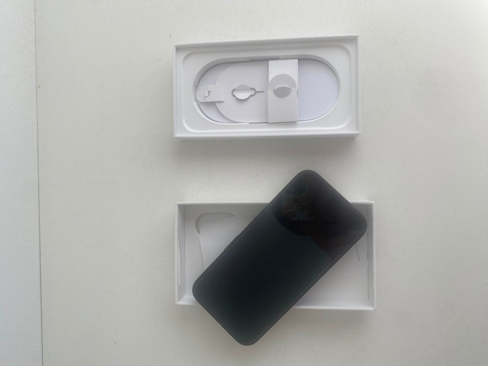 Apple iphone 16 96% batterij zo goed als nieuw, Telecommunicatie, Mobiele telefoons | Apple iPhone, Ophalen, 128 GB, Zwart, IPhone 16