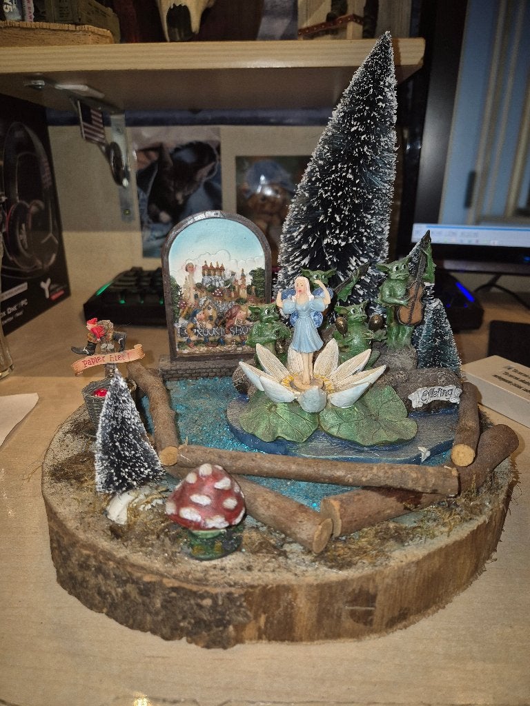 7 Kersthuisjes Voor Kerstdorp - o.a. Luville Efteling, Diversen, Ophalen of Verzenden, Zo goed als nieuw