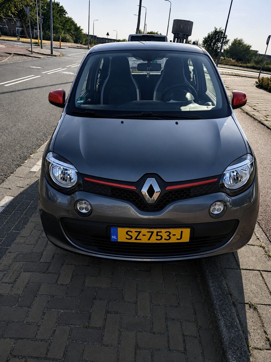 Renault Twingo 1.0 SCE 70 2018 Grijs, Auto's, Voorwielaandrijving, Twingo, 840 kg, 4 stoelen