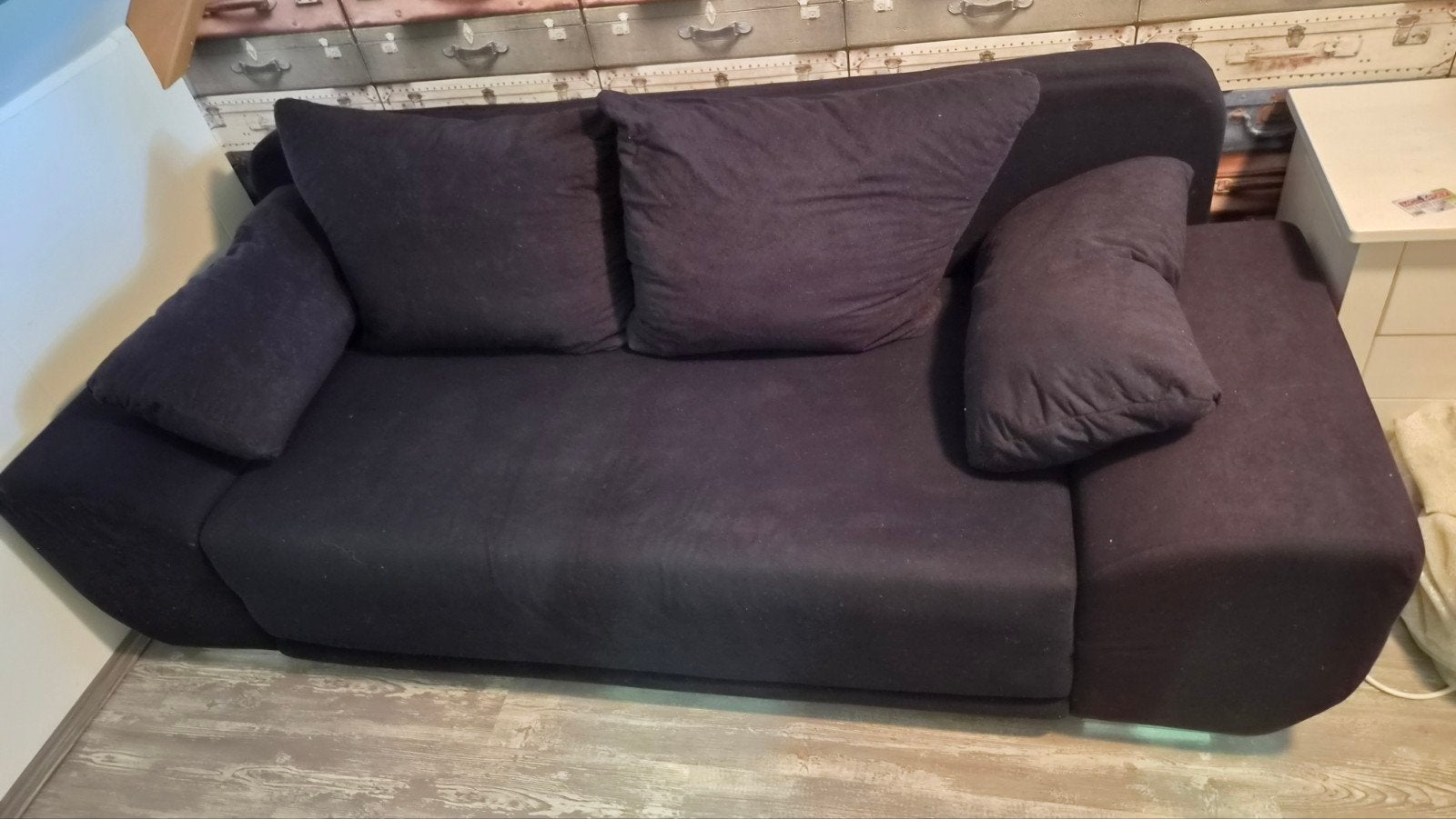 Zwarte slaapbank met opbergruimte, Ophalen, Zwart, Tweepersoons, 140 cm