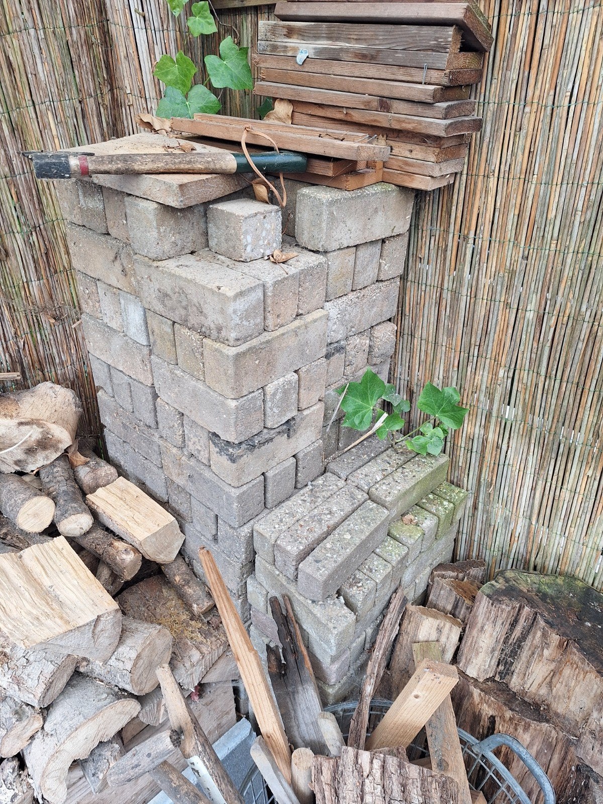 Gratis ophalen - bakstenen/klinkers, Tuin en Terras, Ophalen, Gebruikt, Beton, Klinkers