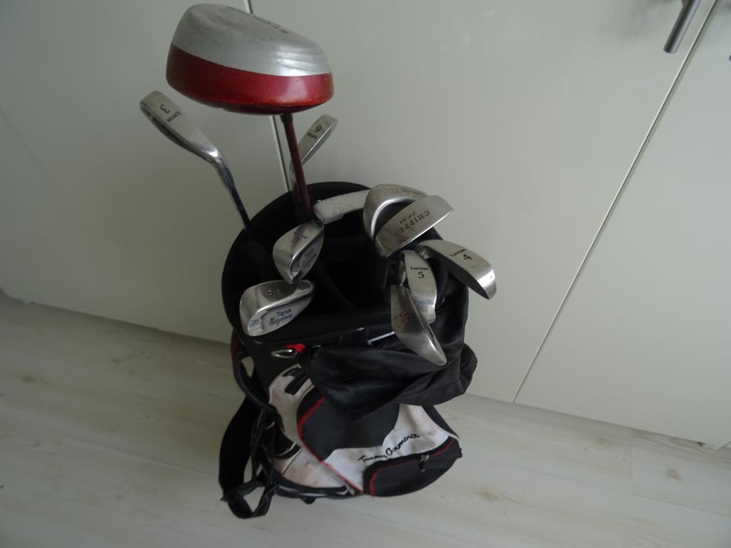 GOLFSET RECHTSHANDIG (TAS & VOLLEDIGE SET CLUBS) PRIMA STAAT, Ophalen of Verzenden, Zo goed als nieuw, Set, Overige merken