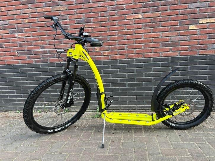 Kostka Mushing Max G6 step ZGAN, Fietsen en Brommers, Steps, Ophalen, Zo goed als nieuw, Gewone step