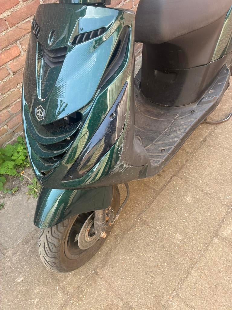 Piaggio zip iget 50 cc 2021, Fietsen en Brommers, Scooters | Piaggio, Maximaal 45 km/u, Zip, Ophalen of Verzenden, Zo goed als nieuw