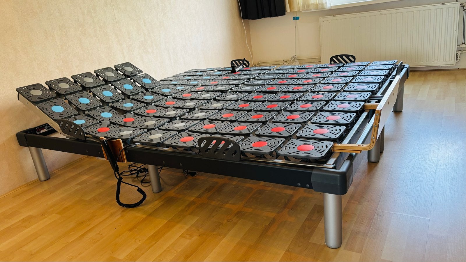 Disc Flex 2-persoons elektrisch verstelbaar bed, Huis en Inrichting, Ophalen, Tweepersoons, Metaal, Verstelbaar